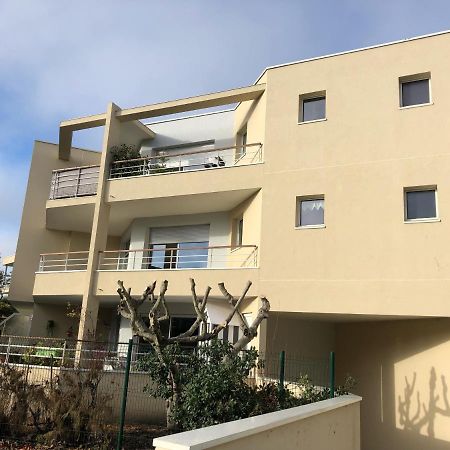 Les Pois Sont Verts La Rochelle  Exterior photo