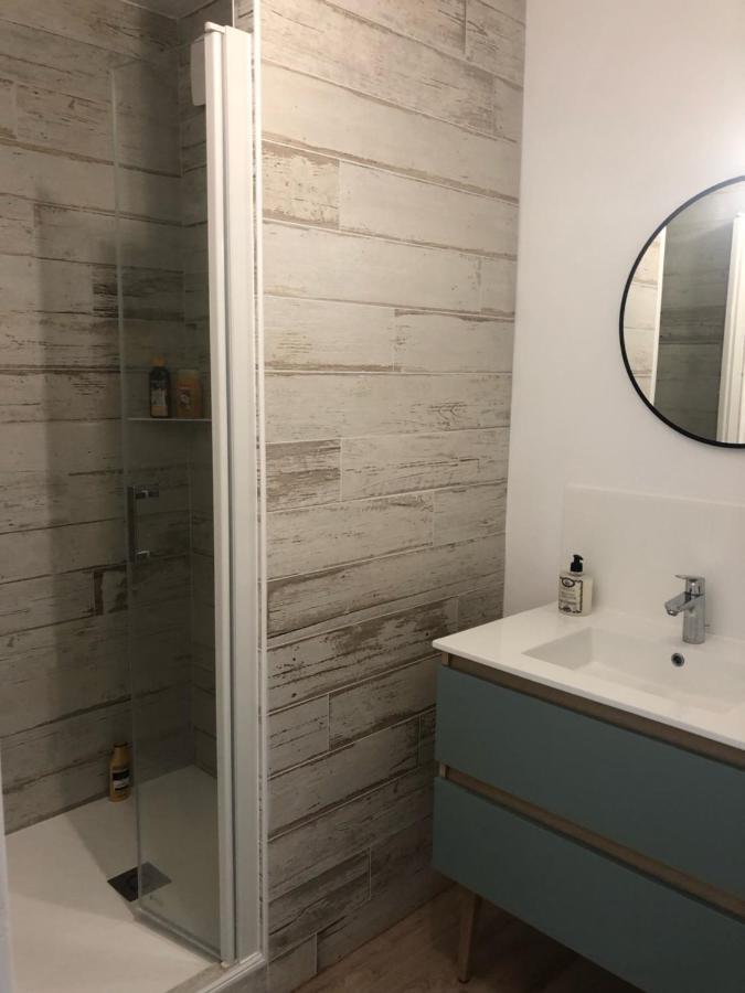 Les Pois Sont Verts La Rochelle  Exterior photo