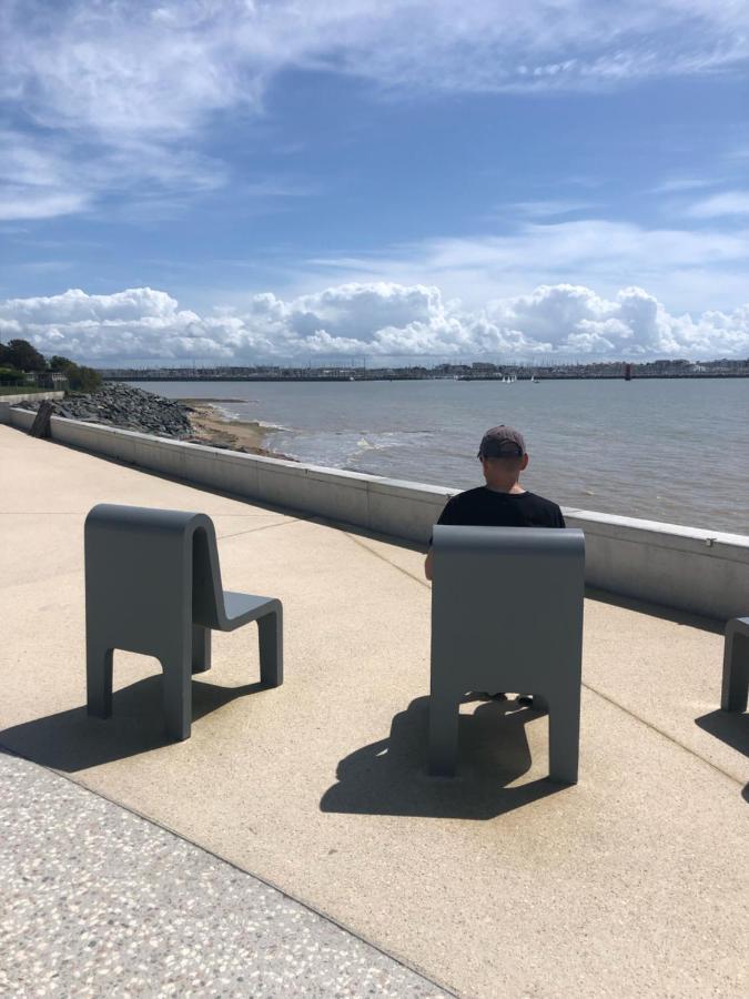 Les Pois Sont Verts La Rochelle  Exterior photo